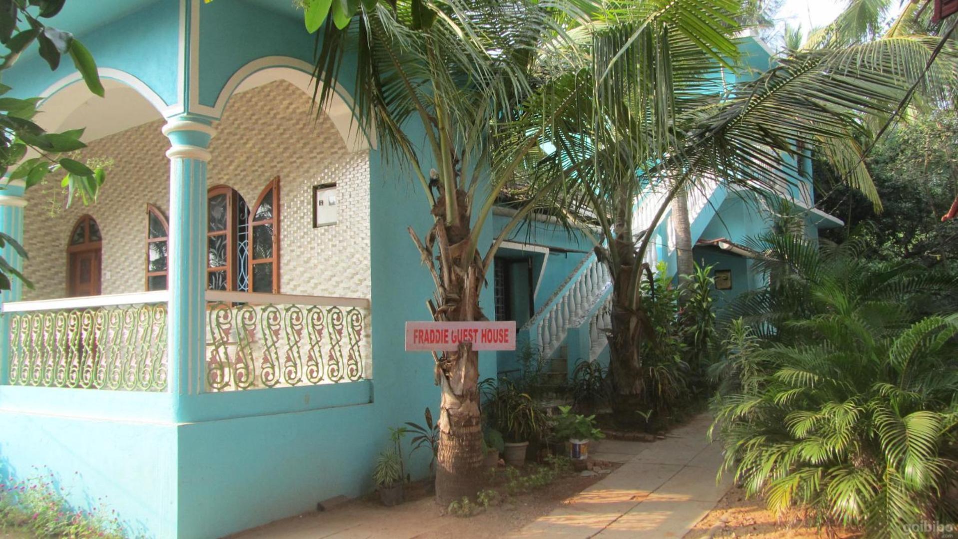 Fraddie Guest House Calangute Exteriör bild