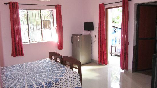Fraddie Guest House Calangute Exteriör bild